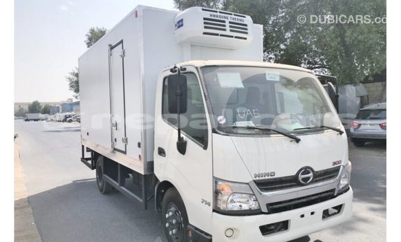 Buy Import Hino 300 Series White Truck in Import - Dubai in Bagmati Buy Import Hino 300 Series White Truck in Import - Dubai in Bagmati