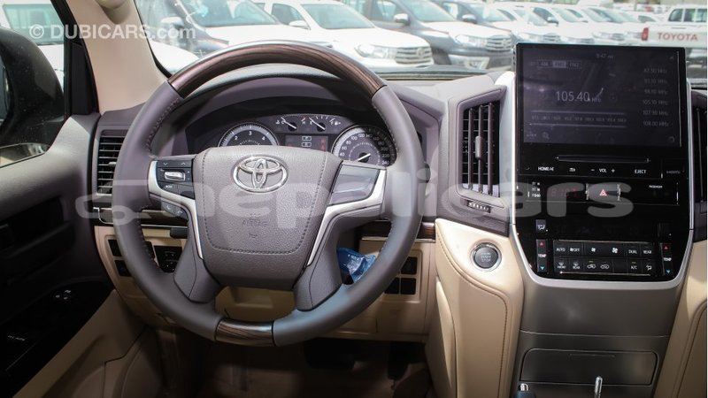 Big with watermark toyota land cruiser bagmati import dubai 1983