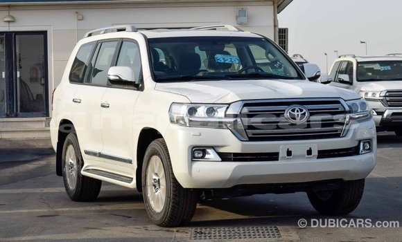 Buy Import Toyota Land Cruiser White Car in Import - Dubai in Bagmati Buy Import Toyota Land Cruiser White Car in Import - Dubai in Bagmati