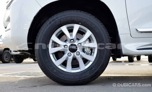 Buy Import Toyota Land Cruiser White Car in Import - Dubai in Bagmati Buy Import Toyota Land Cruiser White Car in Import - Dubai in Bagmati