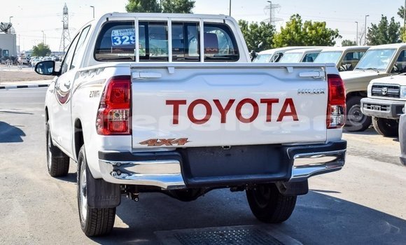 Buy Import Toyota Hilux White Car in Import - Dubai in Bagmati Buy Import Toyota Hilux White Car in Import - Dubai in Bagmati