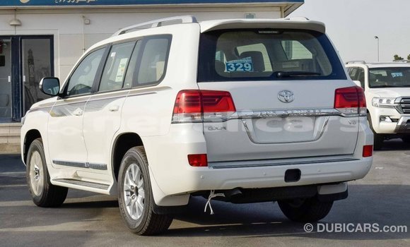 Buy Import Toyota Land Cruiser White Car in Import - Dubai in Bagmati Buy Import Toyota Land Cruiser White Car in Import - Dubai in Bagmati