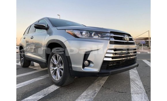 Buy Import Toyota Highlander Other Car in Import - Dubai in Bagmati Buy Import Toyota Highlander Other Car in Import - Dubai in Bagmati