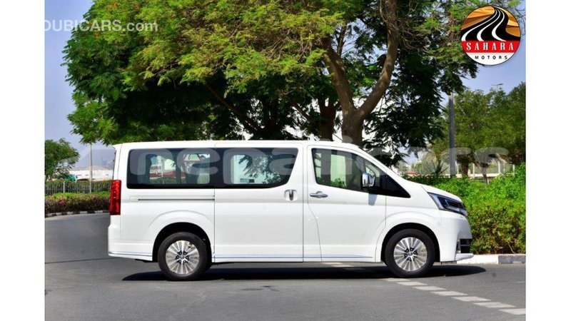 Big with watermark toyota granvia bagmati import dubai 1999