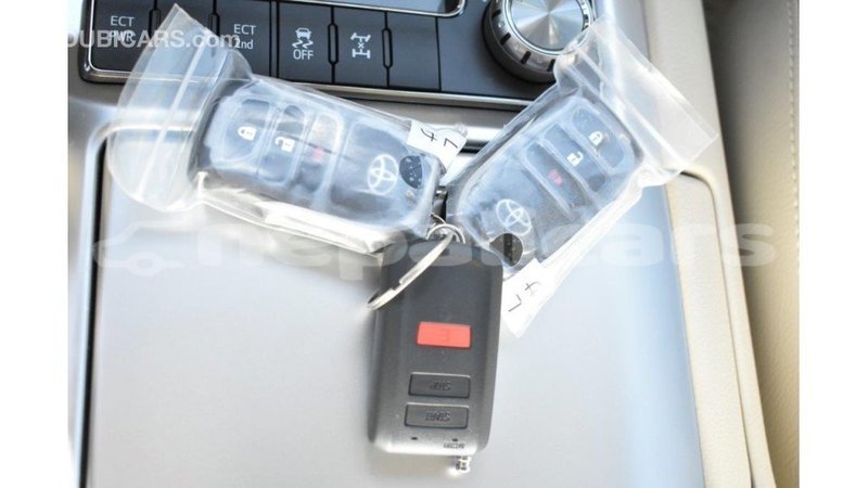 Big with watermark toyota land cruiser bagmati import dubai 2000