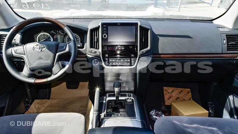 Big with watermark toyota land cruiser bagmati import dubai 2009