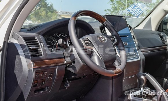 Buy Import Toyota Land Cruiser White Car in Import - Dubai in Bagmati Buy Import Toyota Land Cruiser White Car in Import - Dubai in Bagmati