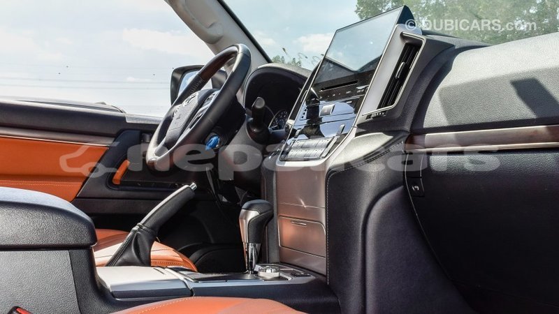 Big with watermark toyota land cruiser bagmati import dubai 2010