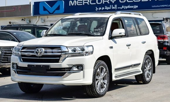 Buy Import Toyota Land Cruiser White Car in Import - Dubai in Bagmati Buy Import Toyota Land Cruiser White Car in Import - Dubai in Bagmati