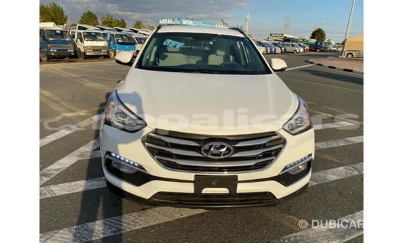 Buy Import Hyundai Santa Fe White Car in Import - Dubai in Bagmati Buy Import Hyundai Santa Fe White Car in Import - Dubai in Bagmati