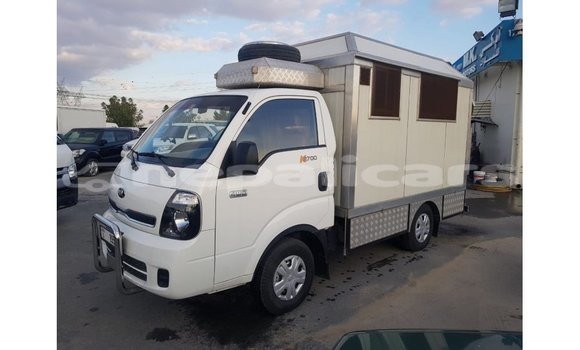 Buy Import Kia Carens White Car in Import - Dubai in Bagmati Buy Import Kia Carens White Car in Import - Dubai in Bagmati