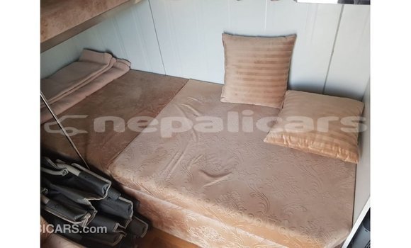 Buy Import Kia Carens White Car in Import - Dubai in Bagmati Buy Import Kia Carens White Car in Import - Dubai in Bagmati