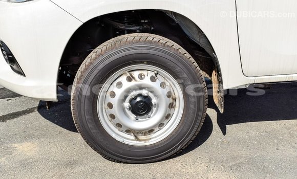Buy Import Toyota Hilux White Car in Import - Dubai in Bagmati Buy Import Toyota Hilux White Car in Import - Dubai in Bagmati