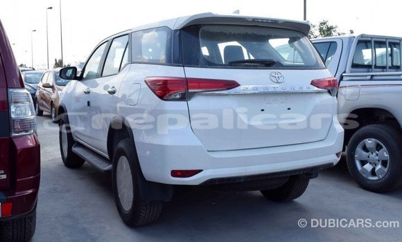 Buy Import Toyota Fortuner White Car in Import - Dubai in Bagmati Buy Import Toyota Fortuner White Car in Import - Dubai in Bagmati