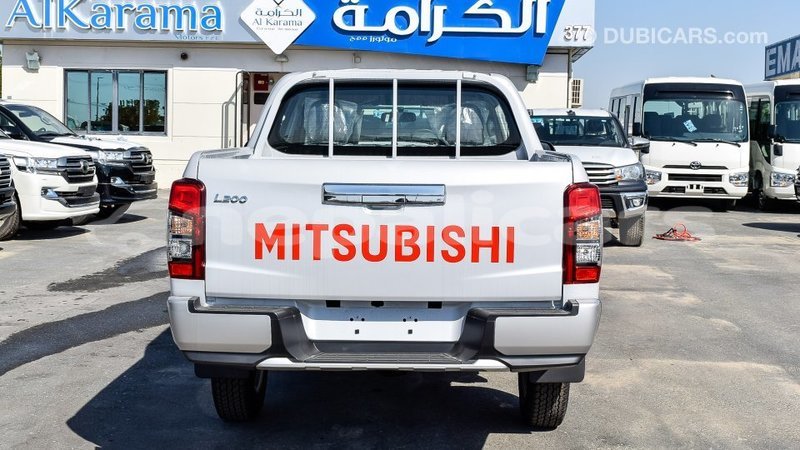 Big with watermark mitsubishi l200 bagmati import dubai 2035