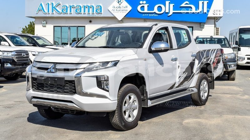 Big with watermark mitsubishi l200 bagmati import dubai 2039