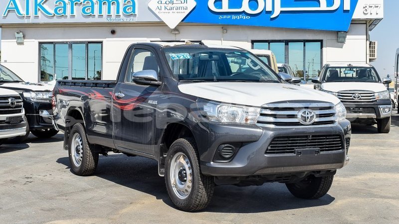 Big with watermark toyota hilux bagmati import dubai 2040