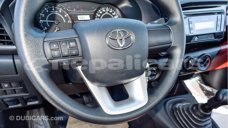 Big with watermark toyota hilux bagmati import dubai 2040