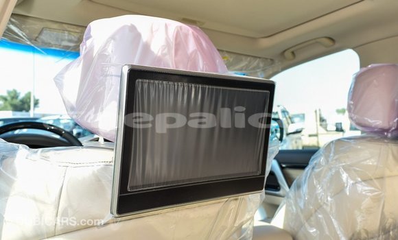 Buy Import Toyota Land Cruiser White Car in Import - Dubai in Bagmati Buy Import Toyota Land Cruiser White Car in Import - Dubai in Bagmati