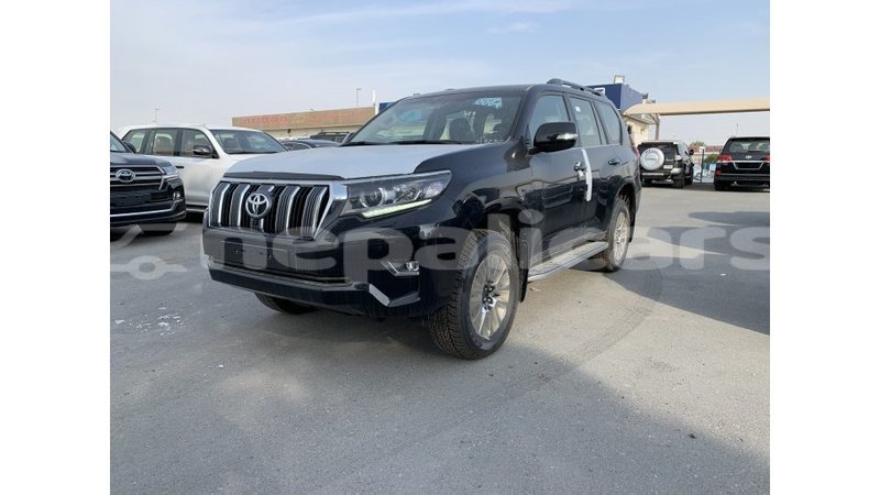 Big with watermark toyota prado bagmati import dubai 2058