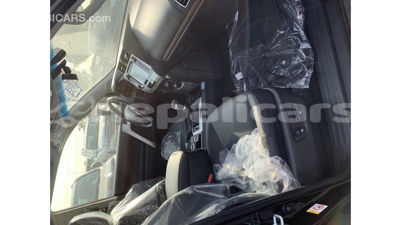 Big with watermark toyota prado bagmati import dubai 2058