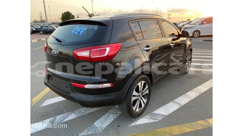 Big with watermark kia sportage bagmati import dubai 2062