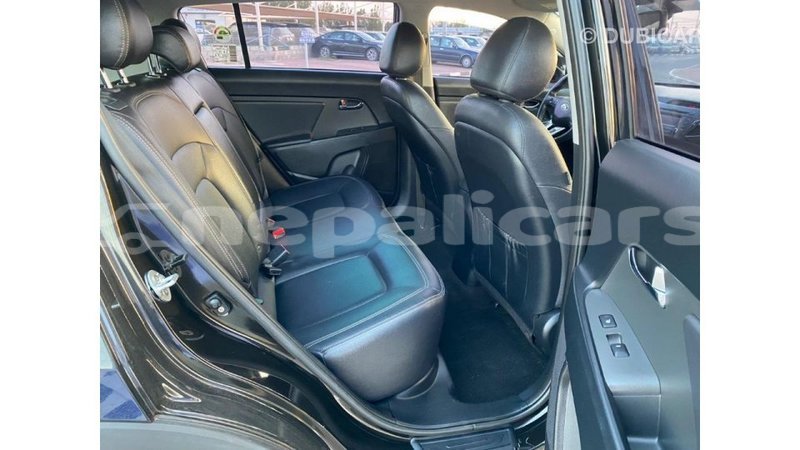 Big with watermark kia sportage bagmati import dubai 2062