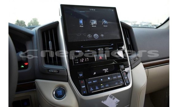 Buy Import Toyota Land Cruiser White Car in Import - Dubai in Bagmati Buy Import Toyota Land Cruiser White Car in Import - Dubai in Bagmati