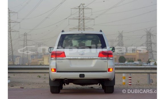 Buy Import Toyota Land Cruiser White Car in Import - Dubai in Bagmati Buy Import Toyota Land Cruiser White Car in Import - Dubai in Bagmati