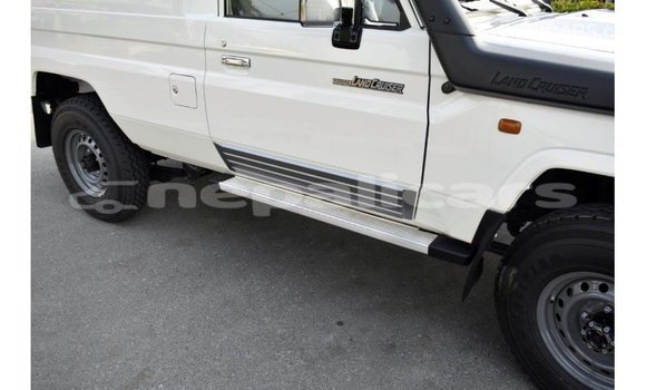 Buy Import Toyota Land Cruiser White Car in Import - Dubai in Bagmati Buy Import Toyota Land Cruiser White Car in Import - Dubai in Bagmati