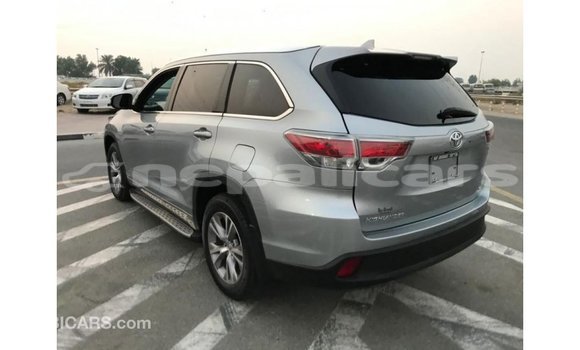 Buy Import Toyota Highlander Other Car in Import - Dubai in Bagmati Buy Import Toyota Highlander Other Car in Import - Dubai in Bagmati