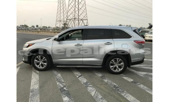 Buy Import Toyota Highlander Other Car in Import - Dubai in Bagmati Buy Import Toyota Highlander Other Car in Import - Dubai in Bagmati