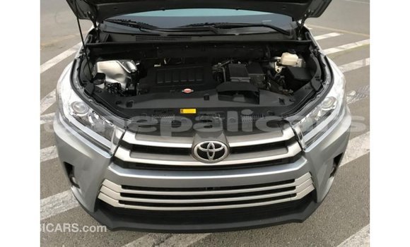 Buy Import Toyota Highlander Other Car in Import - Dubai in Bagmati Buy Import Toyota Highlander Other Car in Import - Dubai in Bagmati
