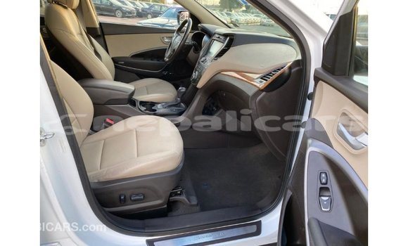 Buy Import Hyundai Santa Fe White Car in Import - Dubai in Bagmati Buy Import Hyundai Santa Fe White Car in Import - Dubai in Bagmati