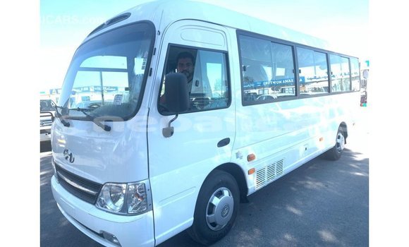 Buy Import Hyundai Accent White Car in Import - Dubai in Bagmati Buy Import Hyundai Accent White Car in Import - Dubai in Bagmati