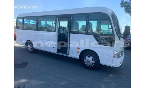 Buy Import Hyundai Accent White Car in Import - Dubai in Bagmati Buy Import Hyundai Accent White Car in Import - Dubai in Bagmati