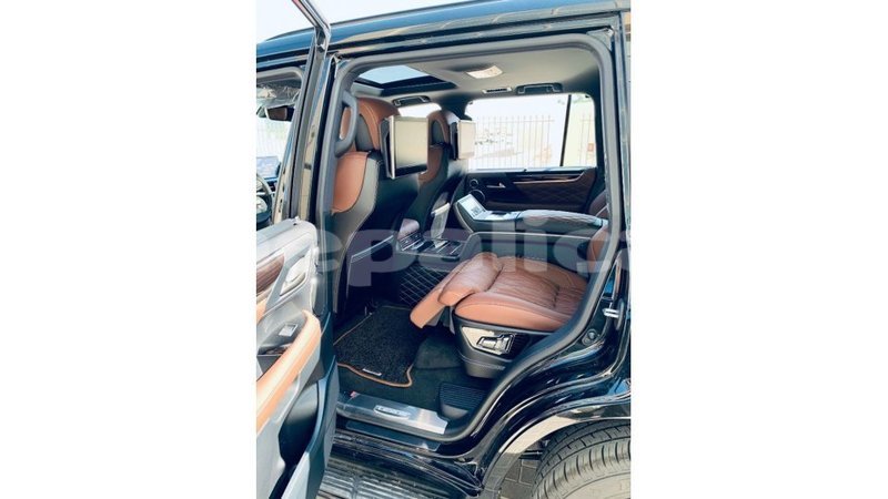 Big with watermark lexus lx bagmati import dubai 2112