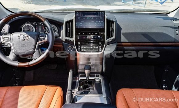 Buy Import Toyota Land Cruiser White Car in Import - Dubai in Bagmati Buy Import Toyota Land Cruiser White Car in Import - Dubai in Bagmati