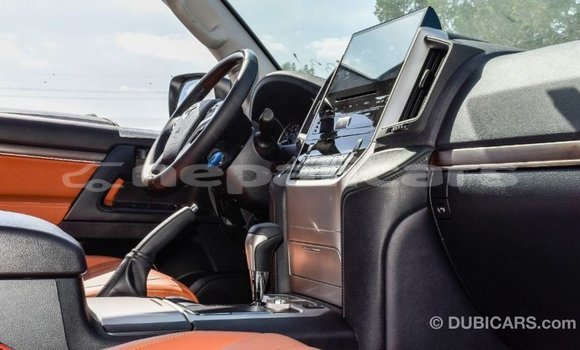 Buy Import Toyota Land Cruiser White Car in Import - Dubai in Bagmati Buy Import Toyota Land Cruiser White Car in Import - Dubai in Bagmati