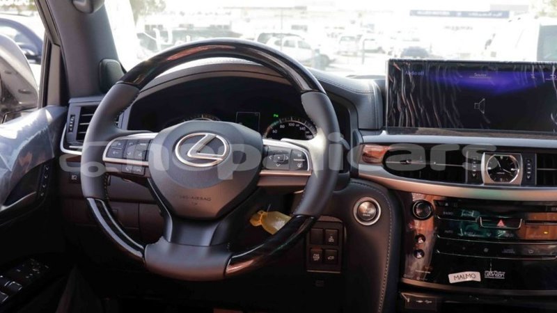 Big with watermark lexus lx bagmati import dubai 2125