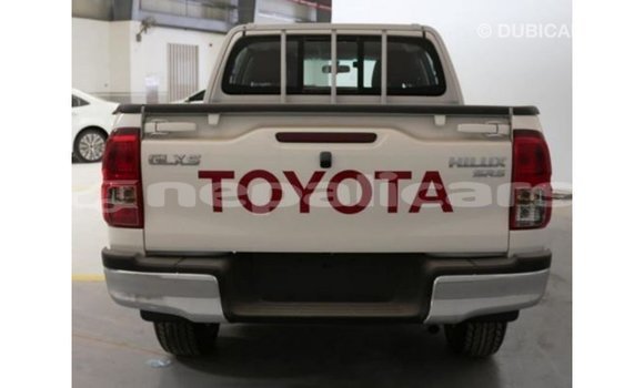 Buy Import Toyota Hilux White Car in Import - Dubai in Bagmati Buy Import Toyota Hilux White Car in Import - Dubai in Bagmati
