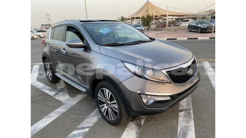 Big with watermark kia sportage bagmati import dubai 2133