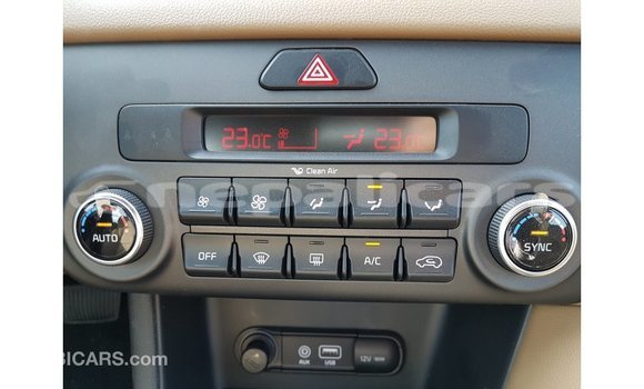 Buy Import Kia Sportage White Car in Import - Dubai in Bagmati Buy Import Kia Sportage White Car in Import - Dubai in Bagmati