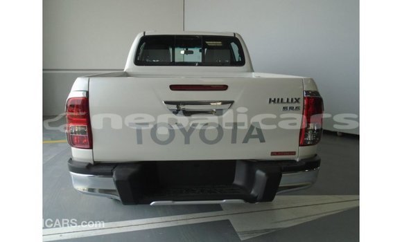 Buy Import Toyota Hilux White Car in Import - Dubai in Bagmati Buy Import Toyota Hilux White Car in Import - Dubai in Bagmati
