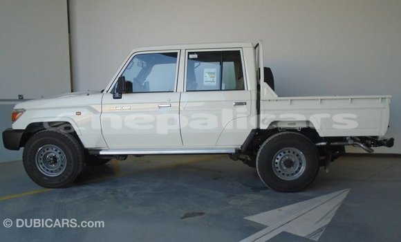 Buy Import Toyota Land Cruiser White Car in Import - Dubai in Bagmati Buy Import Toyota Land Cruiser White Car in Import - Dubai in Bagmati
