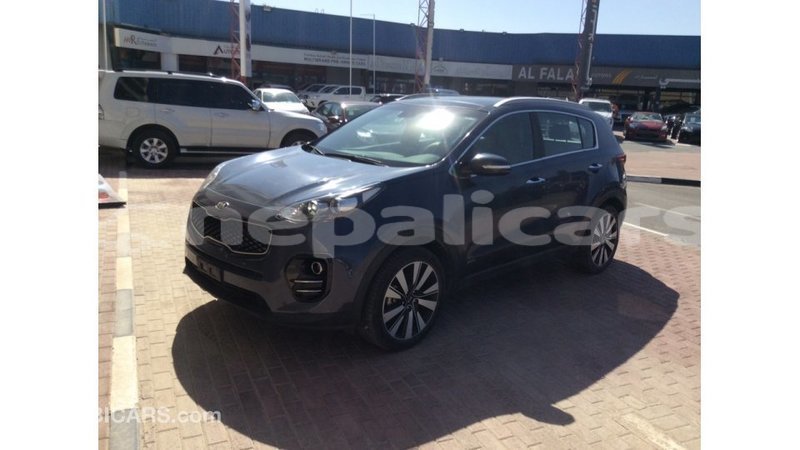 Big with watermark kia sportage bagmati import dubai 2186