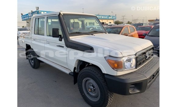 Buy Import Toyota Land Cruiser White Car in Import - Dubai in Bagmati Buy Import Toyota Land Cruiser White Car in Import - Dubai in Bagmati