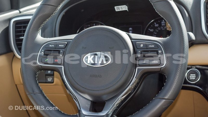Big with watermark kia sportage bagmati import dubai 2200