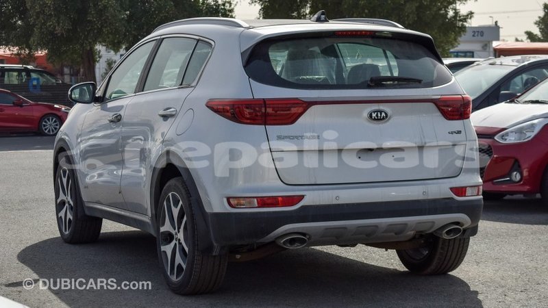 Big with watermark kia sportage bagmati import dubai 2200