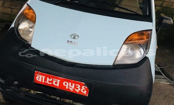 Buy Used TATA Xenon White Car in Kathmandu in Bagmati